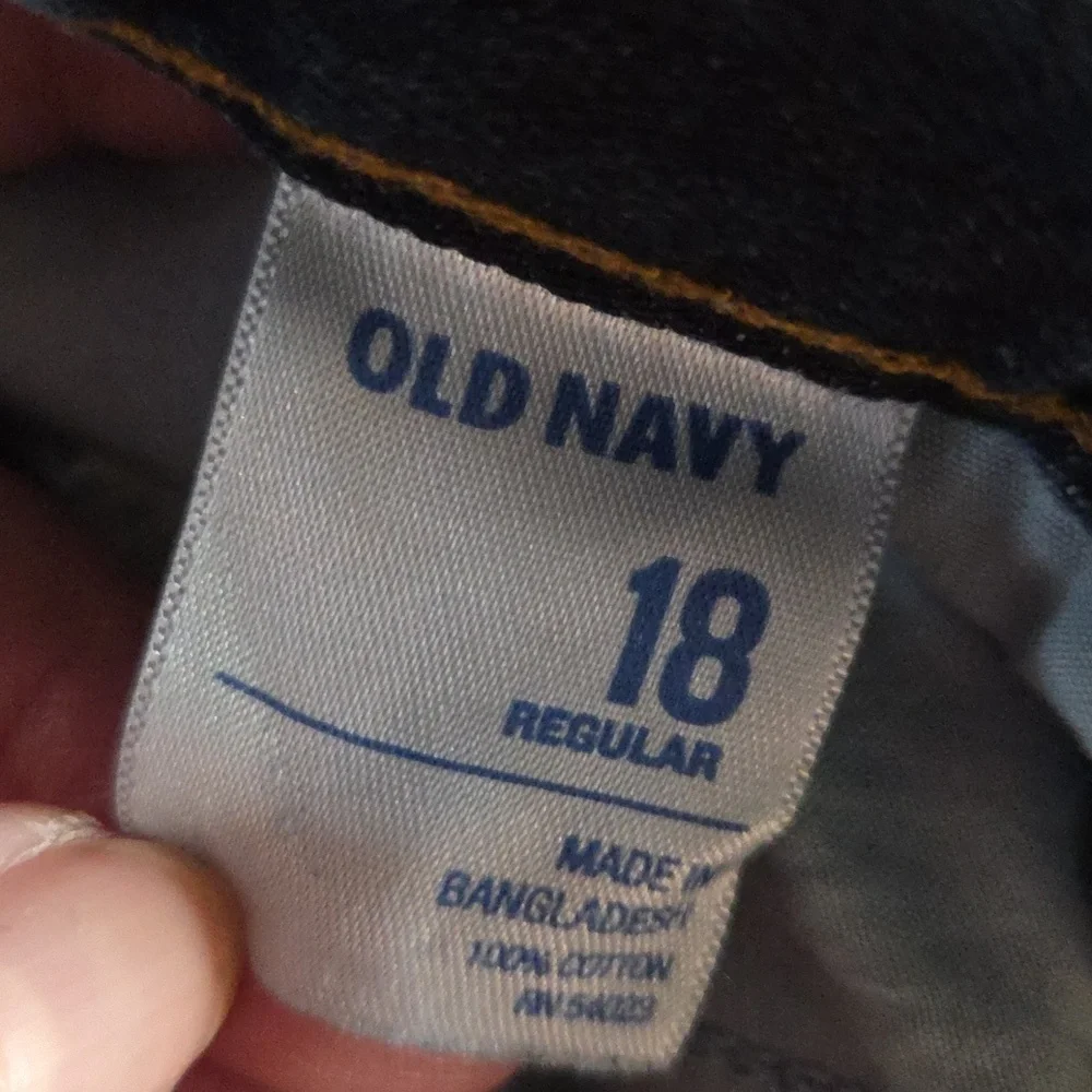 Old Navy Women's Distressed Navy Jeans Size 18R